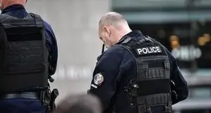 حمله پلیس فرانسه به موسسه جهان عرب