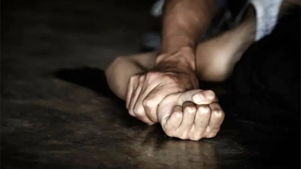 پدری که به دخترش از 10تا 14سالگی بارها تجاوز کرده، اعدام می‌شود

