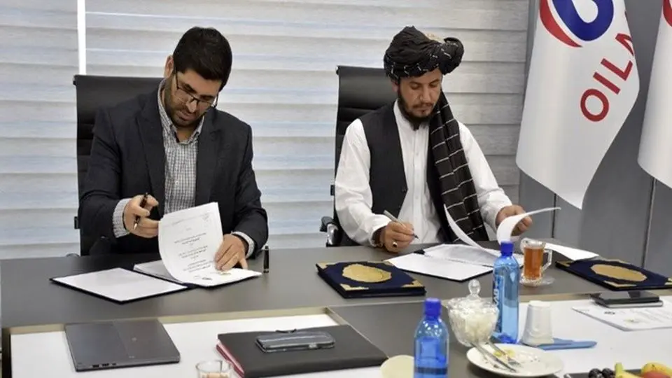طالبان قرارداد خرید نفت از ایران را امضا کردند