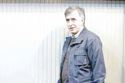 زور سرمایه به هنر نمی‌رسد