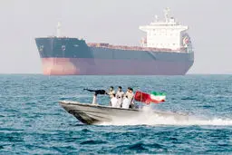 کارت بازی نفت