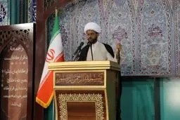 امام جمعه بوشهر بر احیای صنعت لنج‌داری تاکید کرد 