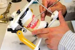 فعالیت دندانسازان تجربی غیرمجاز است 