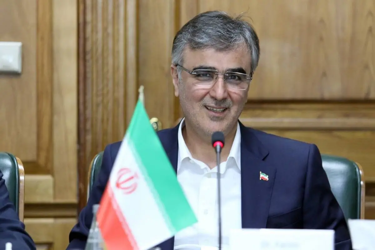رئیس‌کل بانک مرکزی عازم عمان شد