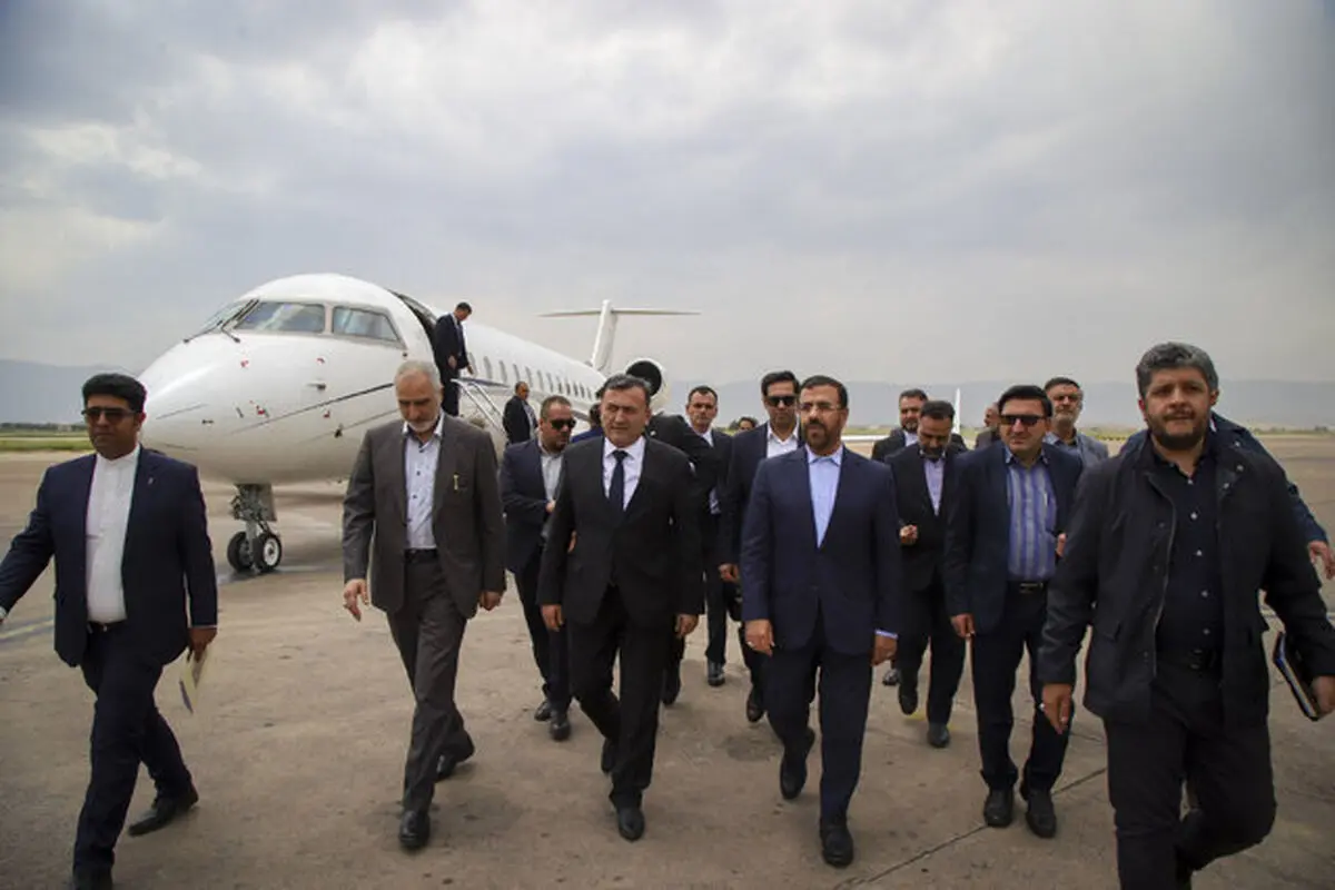 وزیر دفاع تاجیکستان وارد شیراز شد

