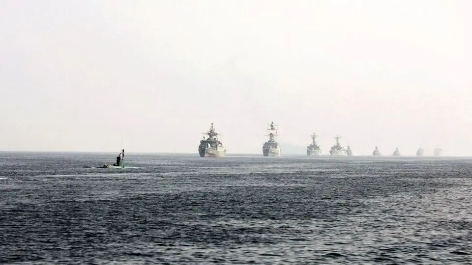 Iran’s Navy equipped with 42 new defense weapons