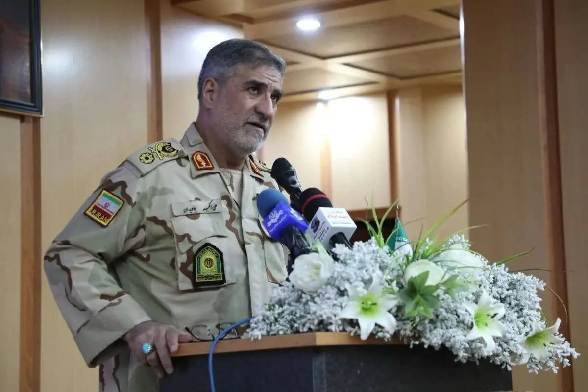 فرمانده مرزبانی فراجا: فعالیت اقتصادی در مرزها بدون مشکل ادامه دارد/ حتی یک بازارچه مرزی هم تعطیل نشد