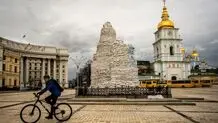 Kyiv citizens warned not to return due to revenge airstrikes
