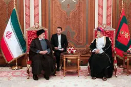 زیارة الرئیس الإیراني الى سلطنة عمان ....تفاصیلها وانجازاتها 