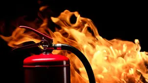 آتش سوزی در هتل ۵ ستاره کیش+ ویدئو