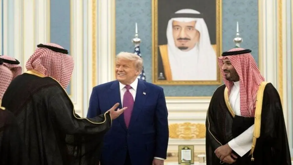 ملک سلمان غایب بود، ولیعهد حاضر!