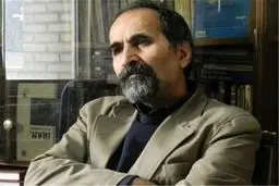 مردم قهر کرده‌اند و آشتی ملی اراده می‌خواهد/ لازم است از سوی حاکمیت به زنان احترام گذاشته شود
