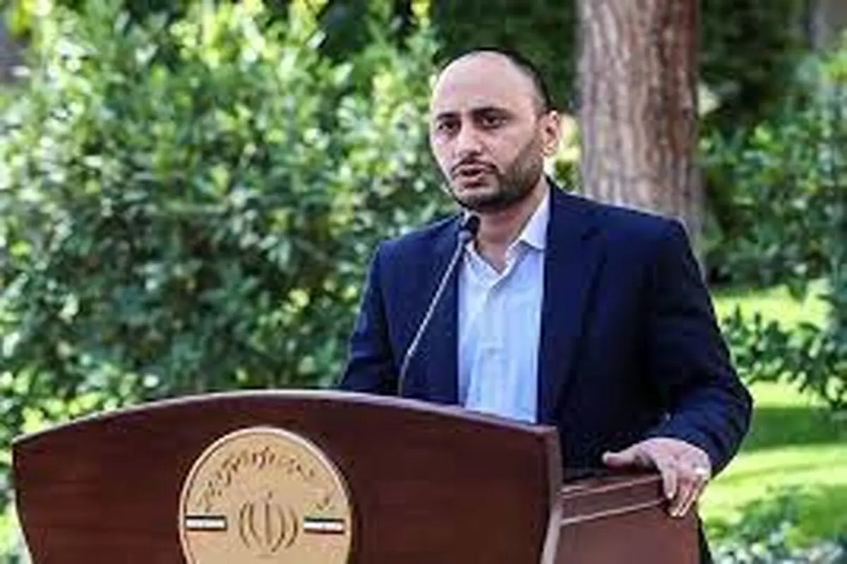 دولت هیچ تصمیمی برای افزایش نرخ بنزین  نگرفته است

