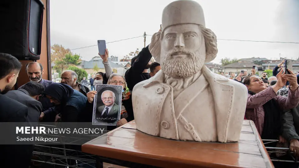 مراسم تشییع استاد ناصر مسعودی در رشت+ عکس