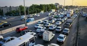 ترافیک سنگین در محور هراز و آزادراه قزوین–کرج–تهران