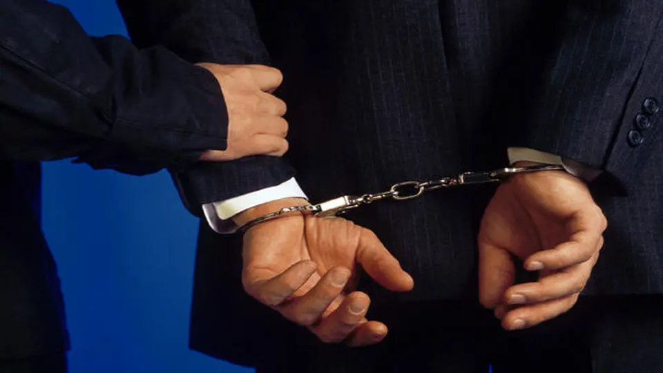 بازداشت رییس اداره ثبت اسناد و املاک تبریز