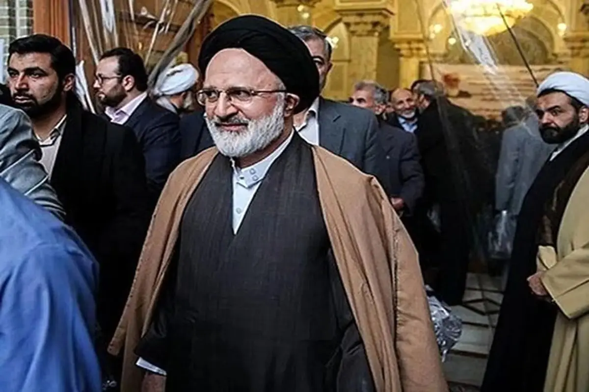 حجازی  در تشییع رهبر شهید انقلاب + عکس 