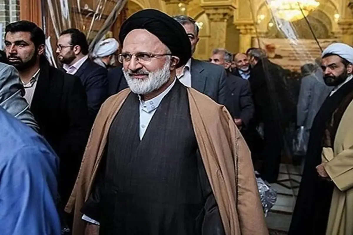 حجازی  در تشییع رهبر شهید انقلاب + عکس 