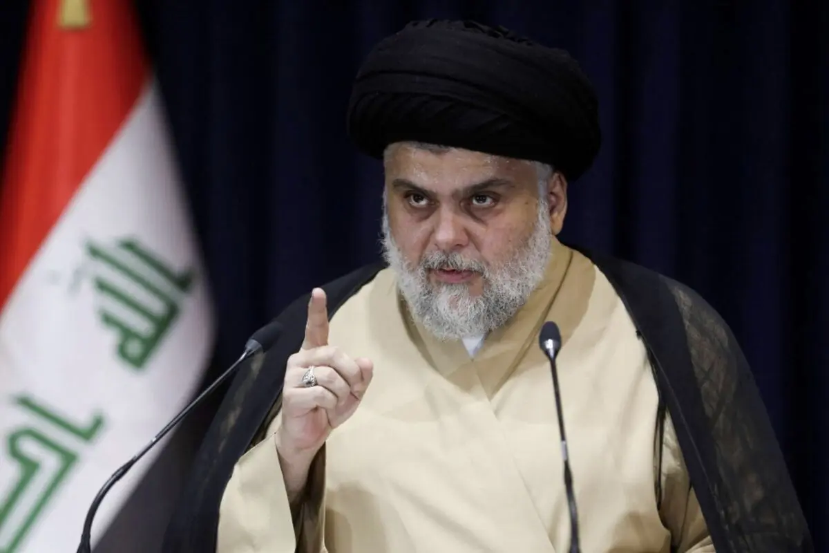 صدر خواستار انحلال همه گروه‌های مسلح شد