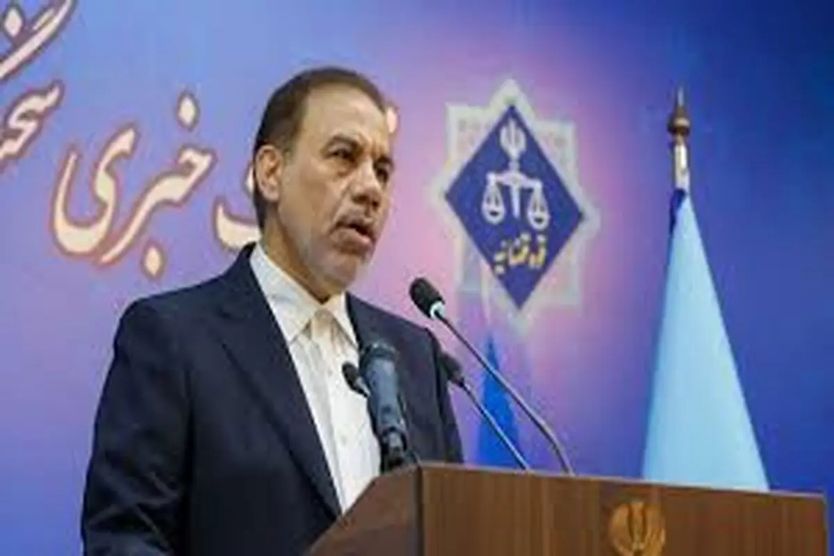بانک مرکزی درباره بدهی  بابک زنجانی اظهارنظر نکند