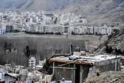حاشیه‌هایی فراتر از متن

