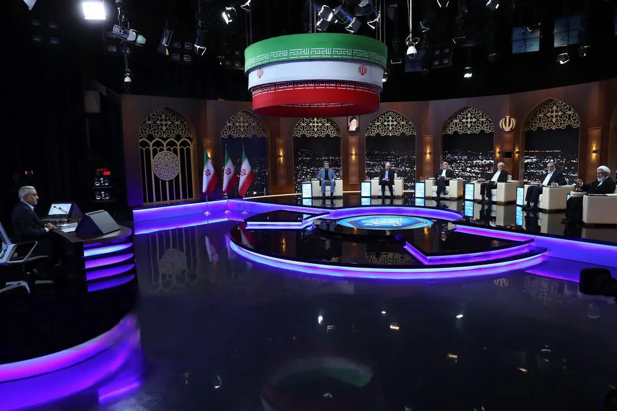 ما هم در مناظر‌ه‌های انتخاباتی جریان «FATF» را شنیدیم/ یک نفر از کاندیداها آمده بود به روحانی فحش بدهد، یکی هم آمار غلط درباره دولت دوازدهم بدهد
