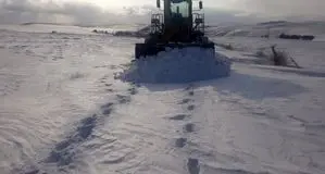 ۶۰ روستای الیگودرز در محاصره برف قرار گرفتند