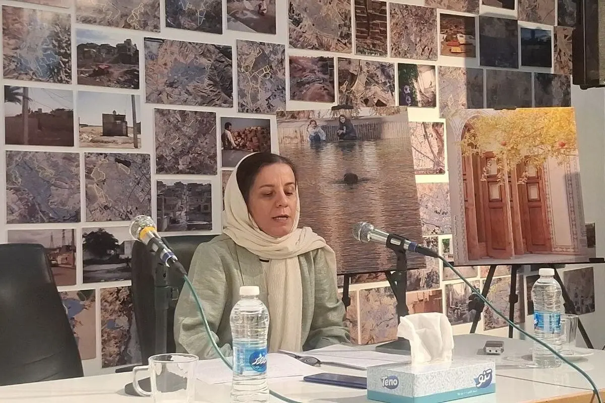 حیاطی که از خانه ربوده شد