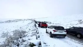 سرمای شدید و برف سنگین در آفریقای جنوبی به قطعی برق و تصادفات رانندگی منجر شد