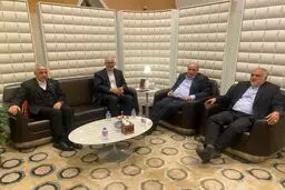 وزیر الریاضة والشباب یصل إلى قطر