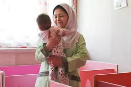 قوانین فرزندپذیری در جهان  نگاهی به سیستم‌ها، چالش‌ها و تحولات

