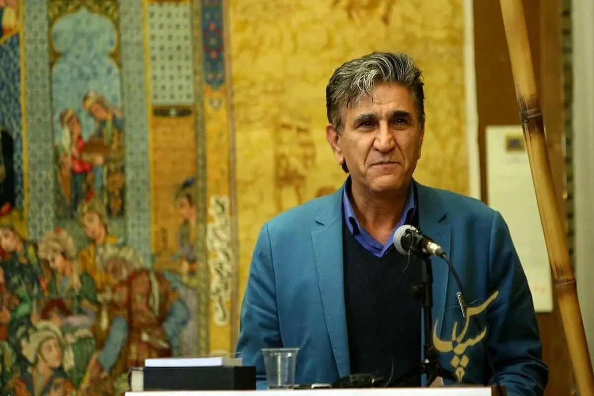 خطیبی، شاهنامه و نوری بر زندگی