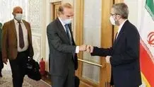 مورا، مسافر فرابرجامی تهران
