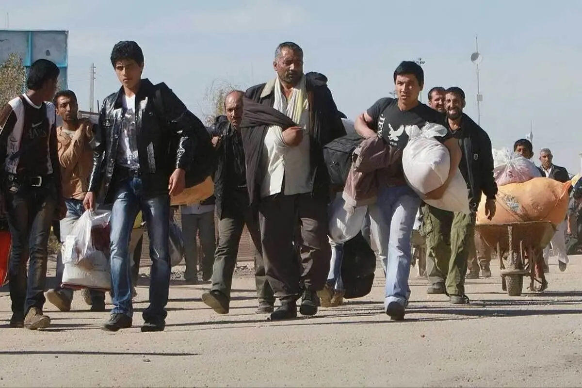 یک میلیون افغانستانی در راه ایران؟

