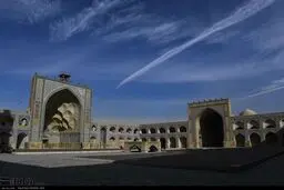 عبور مترو از جوار آثار تاریخی اصفهان