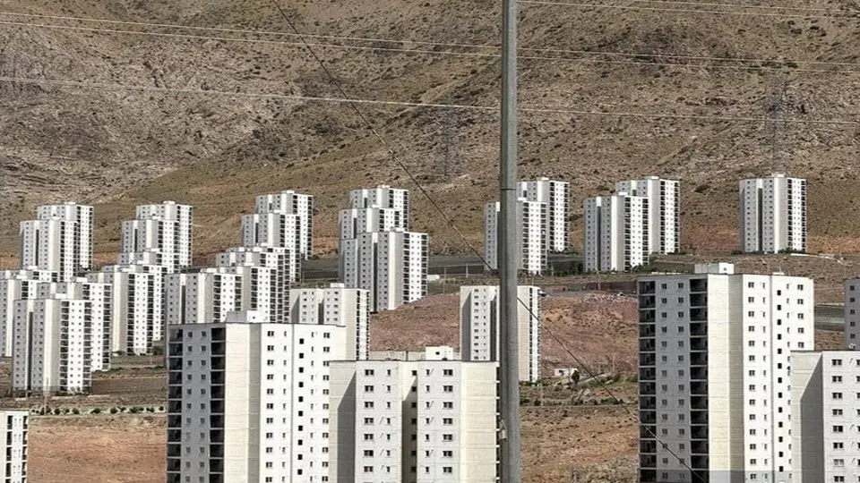 آغاز فرآیند اخذ پایانکار پروژههای مسکن مهر صدرا به صورت بلوک به بلوک