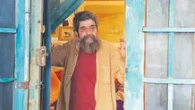 خیالم آسوده است که آثارم به دست مردم می‌رسد
