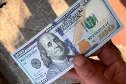 قیمت دلار فردایی؛ پنجشنبه ۳۰ مرداد ۱۴۰۴/ دلار به کانال قیمت جدید رسید