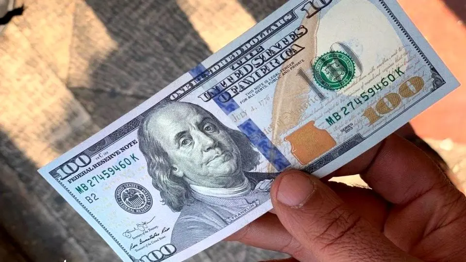 قیمت دلار فردایی؛ پنجشنبه ۳۰ مرداد ۱۴۰۴/ دلار به کانال قیمت جدید رسید