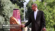 Iran, Saudi Arabia FMs exchange Eid Al-Adha greetings