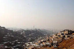 نشست اضطراری در آذربایجان شرقی برای بررسی آلودگی شدید هوا / احتمال تعطیلی تبریز و آذربایجان شرقی در روز دوشنبه