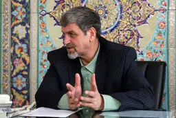 وقتی حرف از انتخابات می‌شود خیلی‌ها می‌خواهند با چاقو شکم مارا پاره کنند!