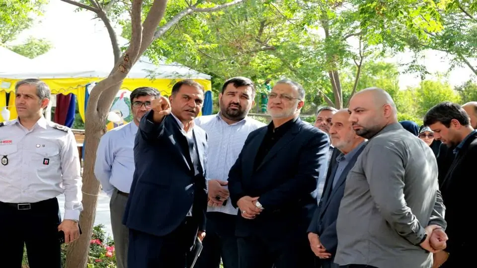 تکثیر زیبایی در پایتخت؛ ۱۰۰ هکتار گل محمدی در شمال تهران کاشته میشود
