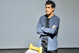 زندگی بر مدار بخت