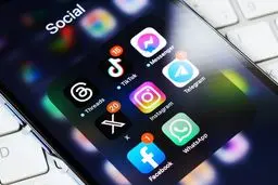 کارزار درخواست از پزشکیان: جلوی فیلترینگ مخرب بایستید
