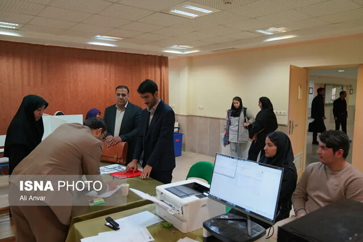 شرایط ثبت‌نام بدون کنکور در دانشگاه‌های شاهد