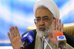  ریشه هر مشکلی که در کشور به وجود آمده به توطئه های دشمن و عناصر نفوذی باز می گردد