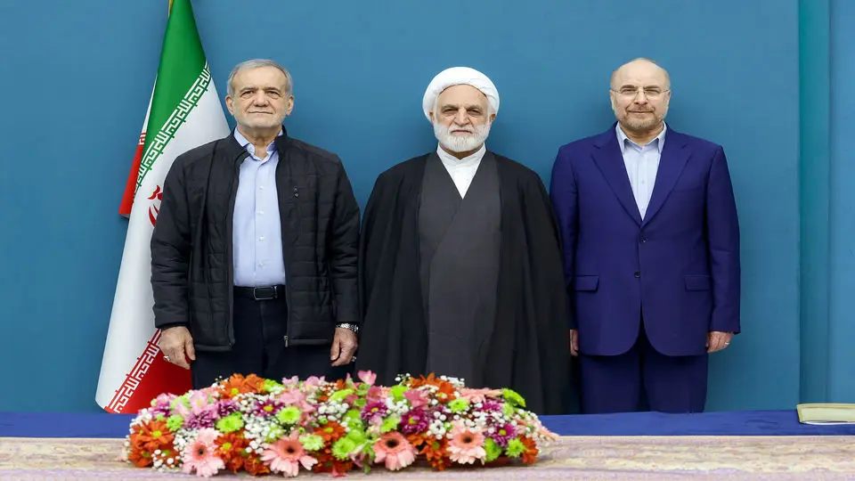 جلسه سران قوا برگزار شد +عکس