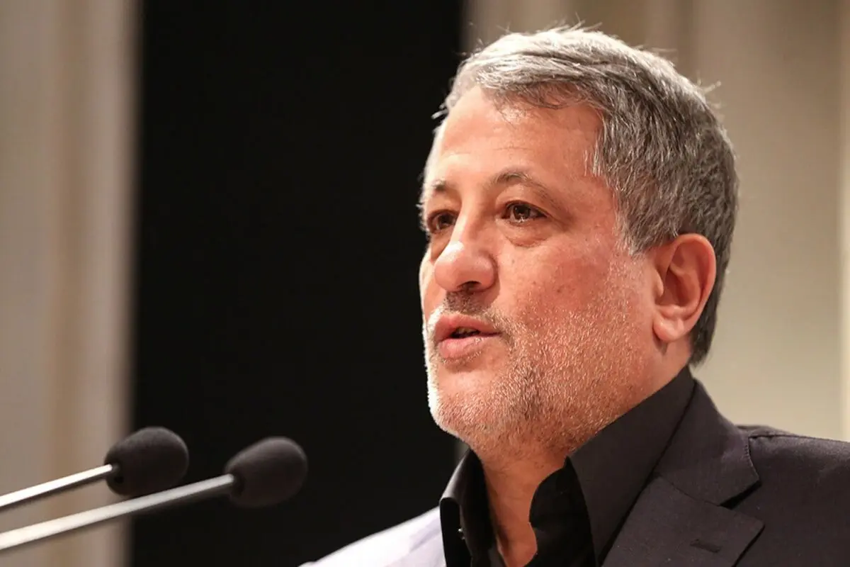 محسن هاشمی: توقیف رسانه‌های منتقد داخلی خدمت به رسانه‌های بیگانه و خیانت به کارآمدی دولت است

