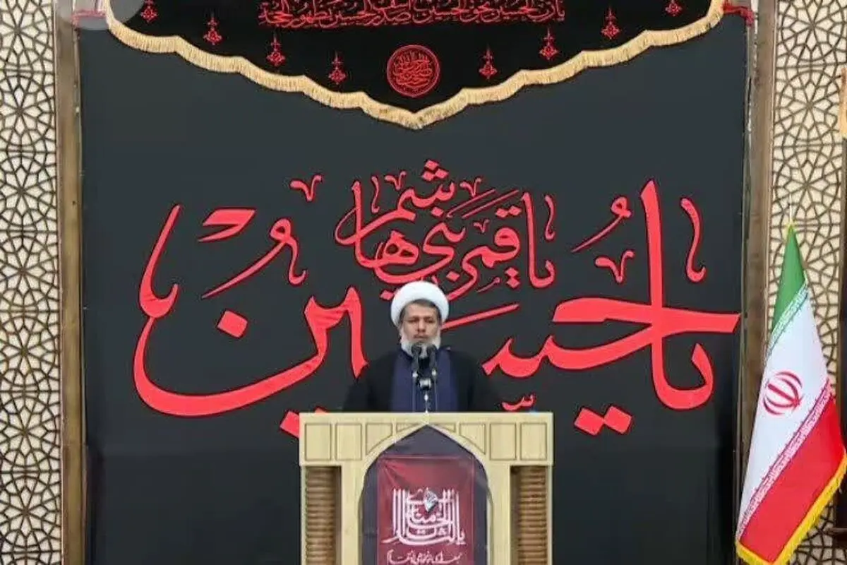 امام جمعه شیراز از حضور ۴۰ میلیونی در تشییع پیکر رهبر شهید خبر داد 